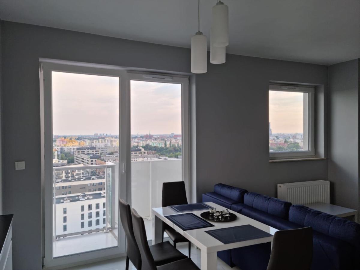 Penthouse Views Odra And Center * Wroclaw